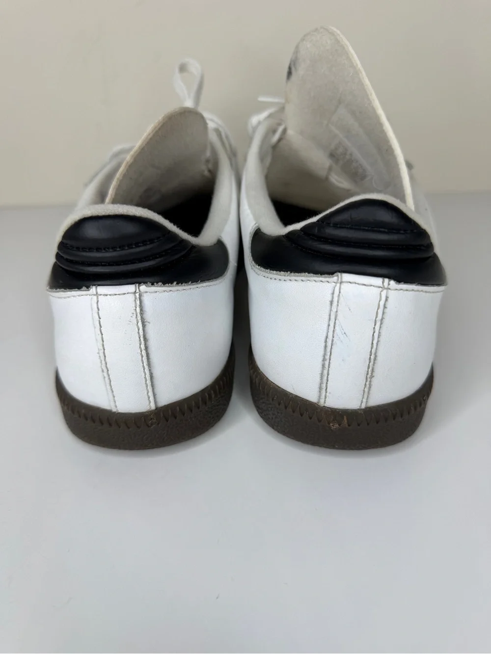 Adidas Samba Classic Mens Size 8 White Black Athletic Leather Shoes Sneakers